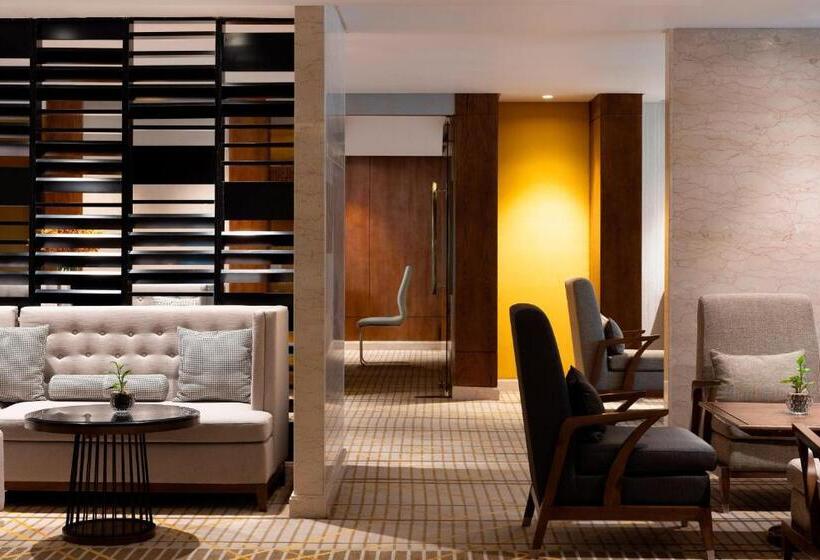 이그제큐티브 스위트 킹침대, Le Méridien Dhaka