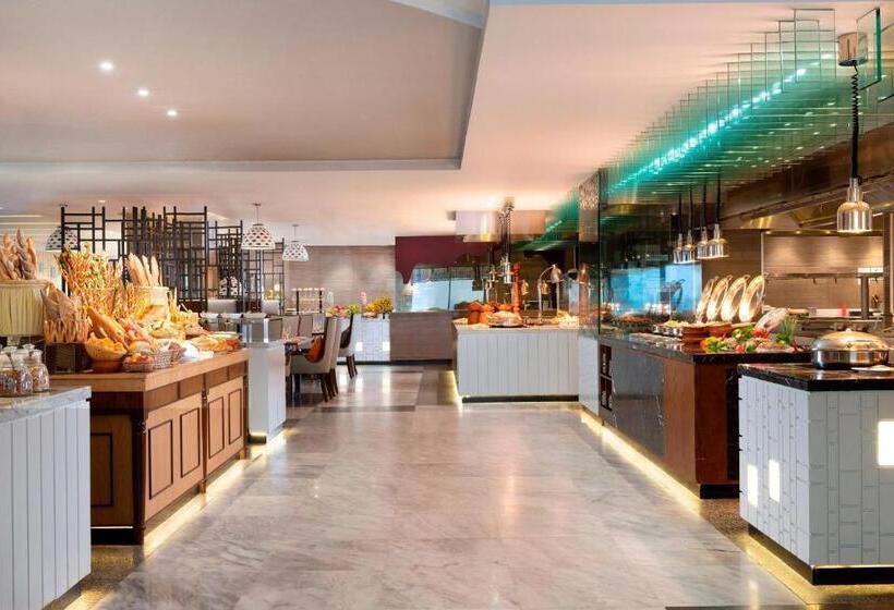 이그제큐티브 스위트 킹침대, Le Méridien Dhaka