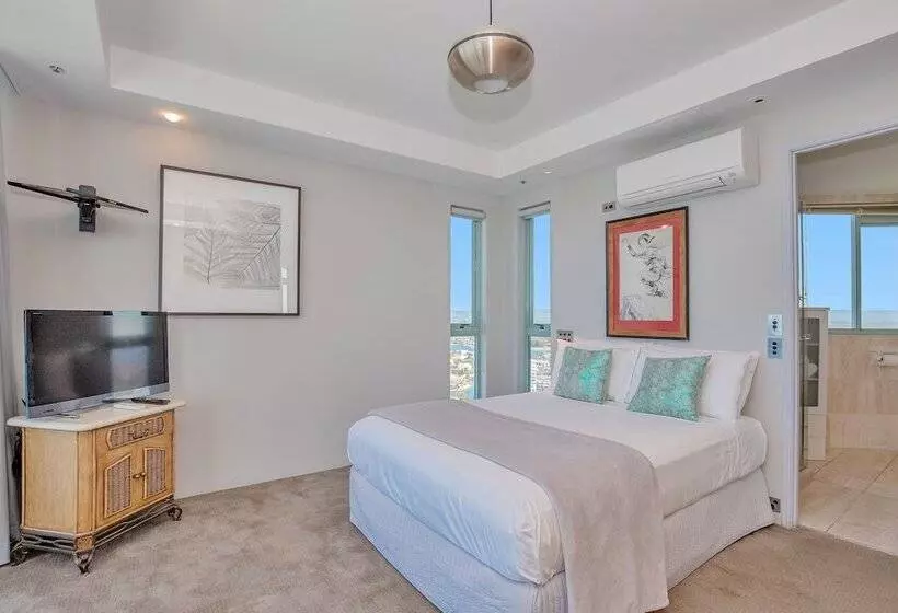 1ベッドルームペントハウスアパート, The Waterford On Main Beach