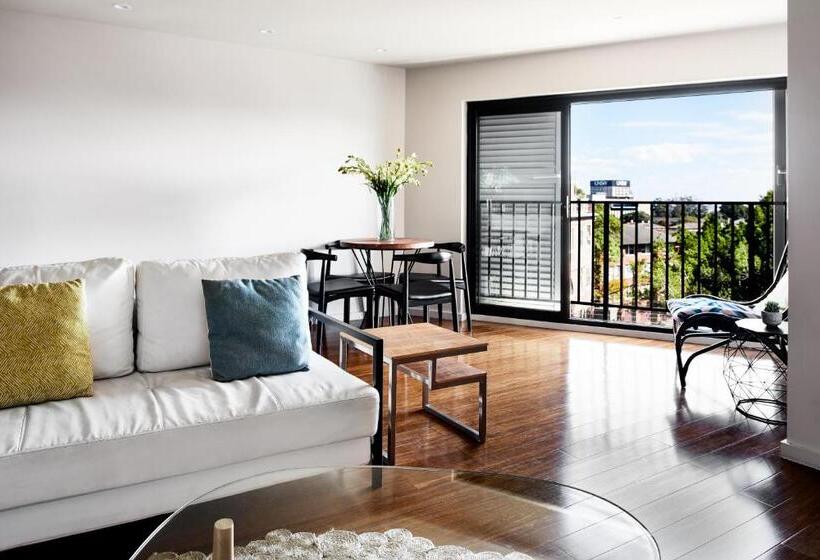 سوئیت 2 خوابه, Veriu Randwick