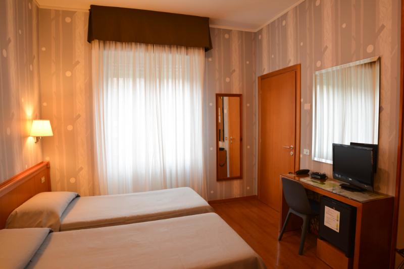 标准三人间, Eco Hotel Milano & Bioriso Restaurant