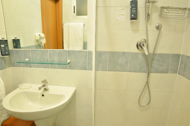 四人标准间, Eco Hotel Milano & Bioriso Restaurant