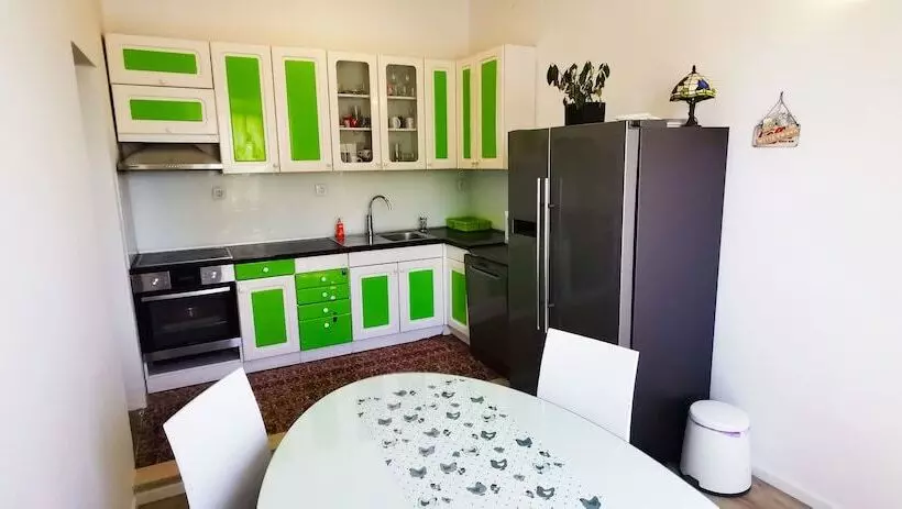 Standard Szoba Megosztott Fürdővel, Chillax Rooms