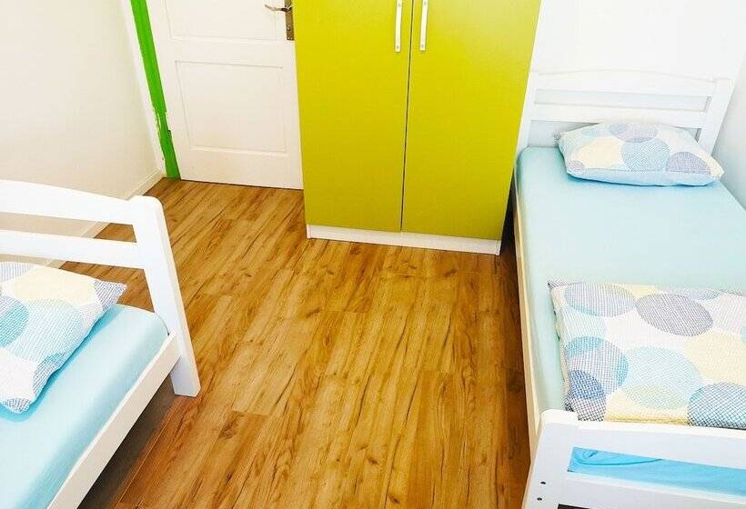 스탠다드 룸 공동 욕실, Chillax Rooms