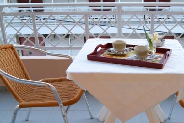 스탠다드 스튜디오, Neon Studios