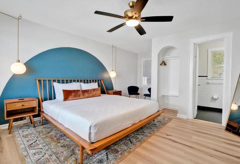 Номер Deluxe Кровать Кинг, The Starlite Inn