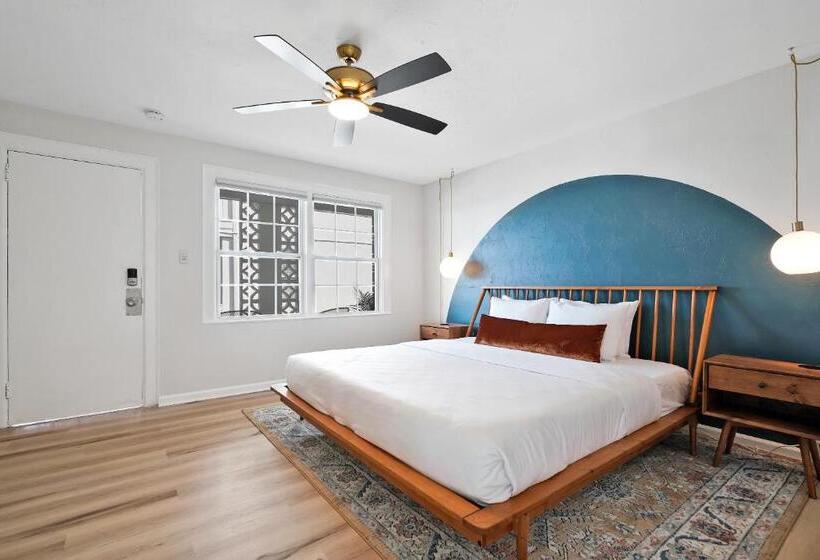 Номер Deluxe Кровать Кинг, The Starlite Inn