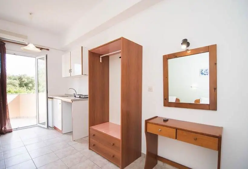 Chambre Familiale, Sandy Beach Annexe
