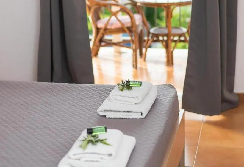 Chambre Supérieure Vue Mer avec Balcon, Sandy Beach Annexe