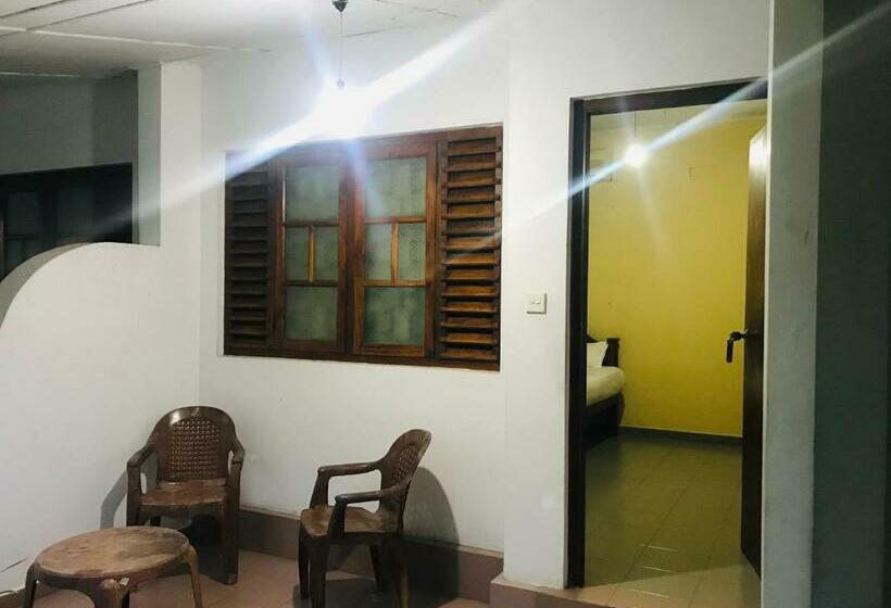 Номер Стандарт Трехместный, Green Parrot Family Resort