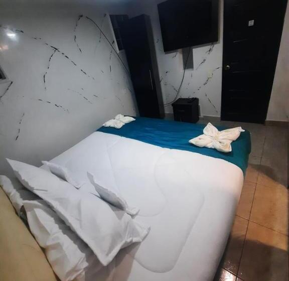 اتاق استاندارد, Zafiro Boutique