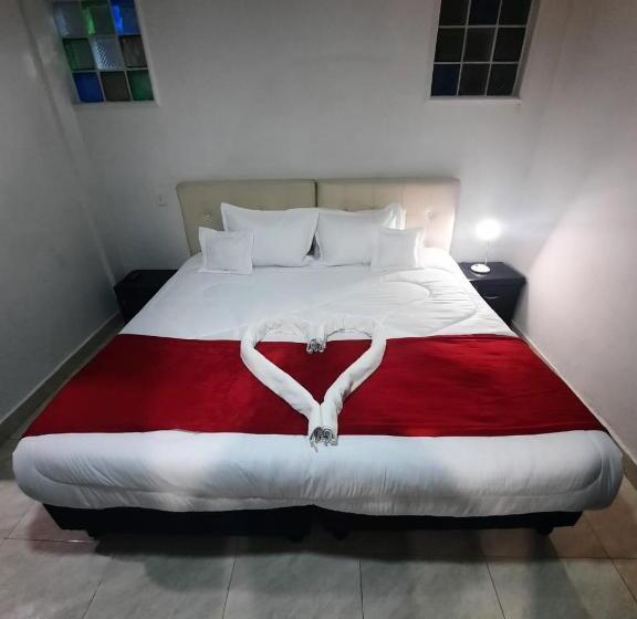 اتاق استاندارد, Zafiro Boutique