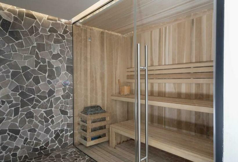バルコニー付き１ベッドルームアパートメント, Iik Tulum