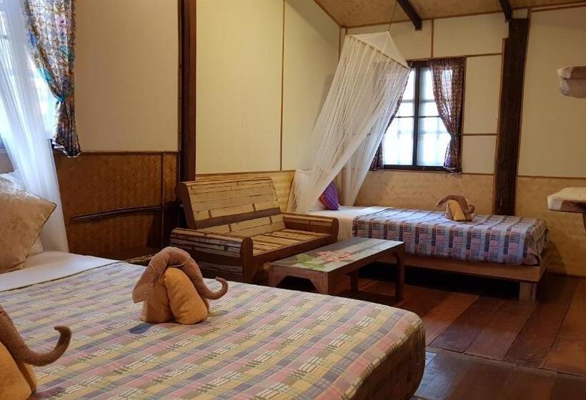 غرفة عائلية مطلّة علي الحديقة, Longtail Beach Resort