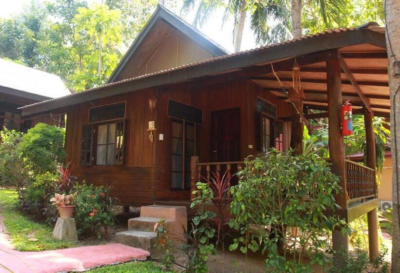 غرفة عائلية مطلّة علي الحديقة, Longtail Beach Resort