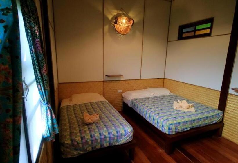 غرفة عائلية, Longtail Beach Resort