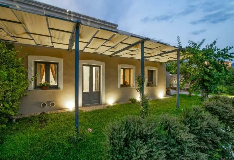 اتاق راحتی سه تخته, B&b Casa Franco
