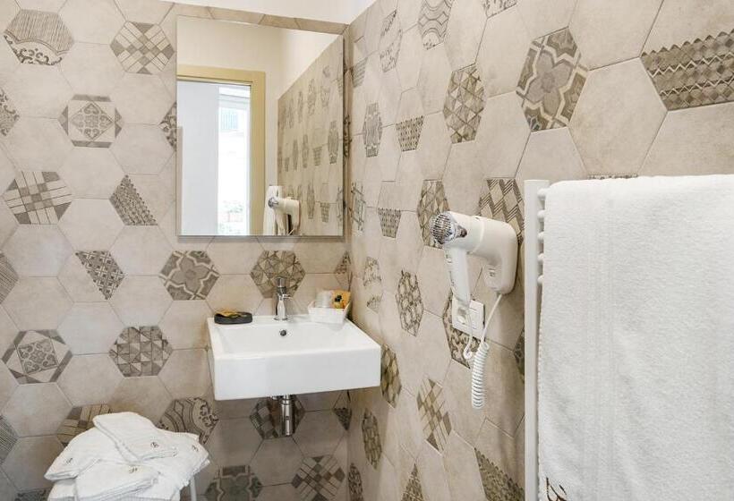 اتاق سوپریور, Via Barocca