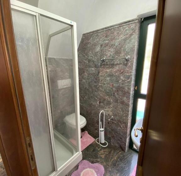 4인용 스탠다드 룸, B&b Villa Caterina