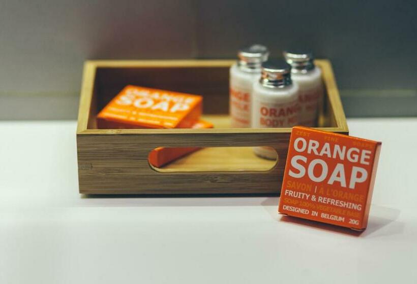 带3个卧室的公寓, Appartement T4 Cours De L Intendance