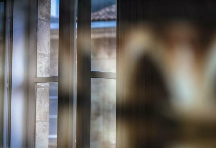 带3个卧室的公寓, Appartement T4 Cours De L Intendance