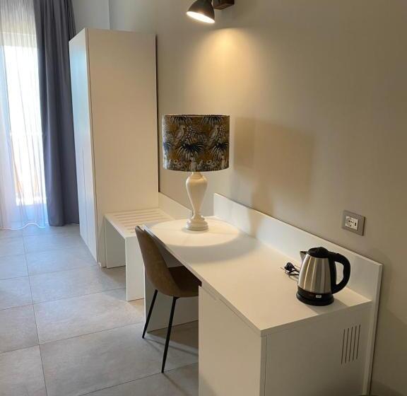 اتاق استاندارد, La Corte Del Sole