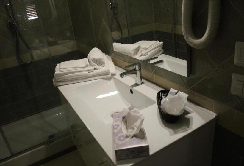 스탠다드 트리플 룸, La Dea Dell Abbondanza