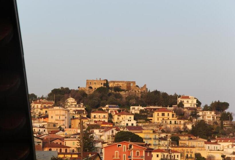 스탠다드 트리플 룸, La Dea Dell Abbondanza