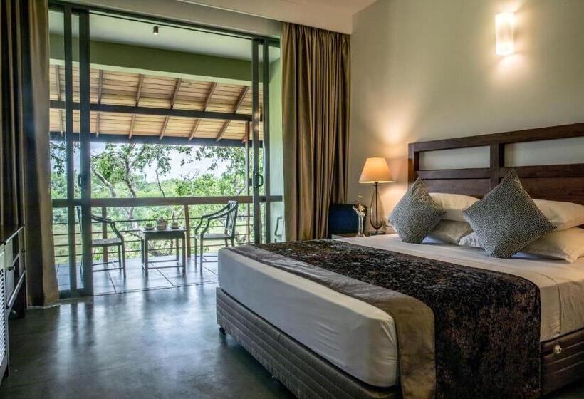 חדר משפחתי דלוקס, Earls Rajarata