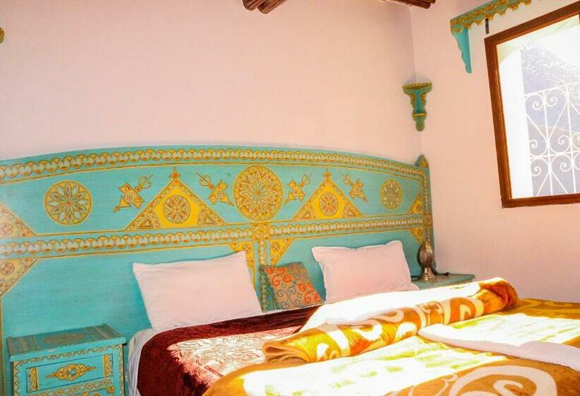 Апартаменты 3 Спальни, Kasbah Du Roches Armed