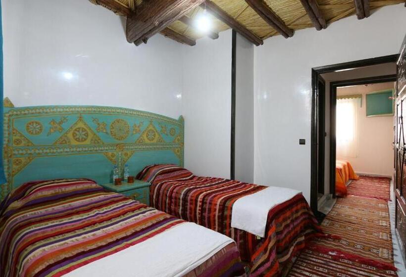 Апартаменты 3 Спальни, Kasbah Du Roches Armed