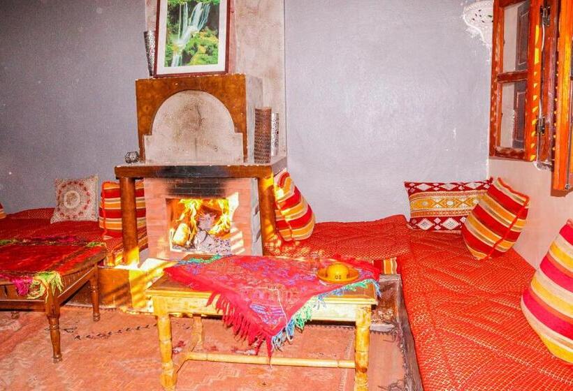 Номер Стандарт Вид на Горы, Kasbah Du Roches Armed