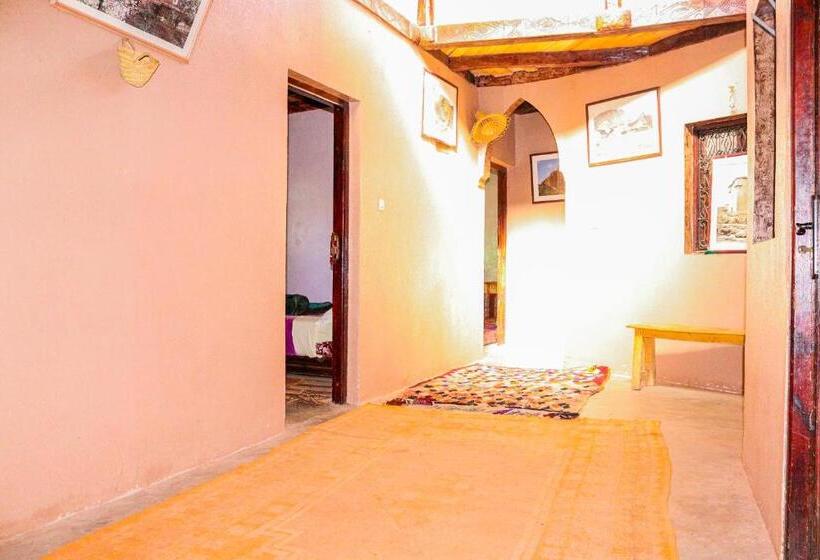 Номер Стандарт Индивидуальный Совместная Ванная, Kasbah Du Roches Armed