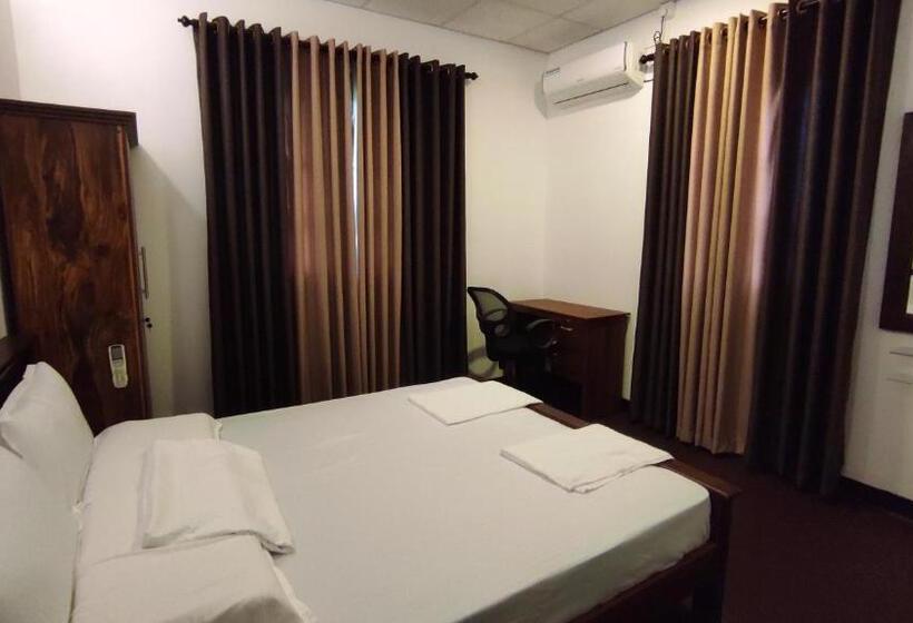 Apartament 2 Dormitoris, 98 Home Lodge Dambulla