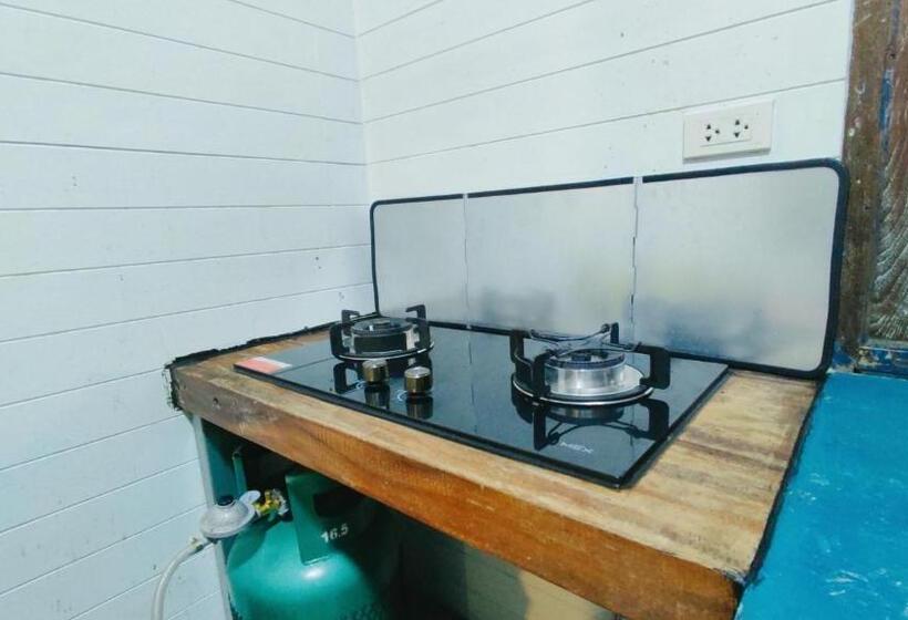 חדר בסיסי, Baan Laanta@lanta