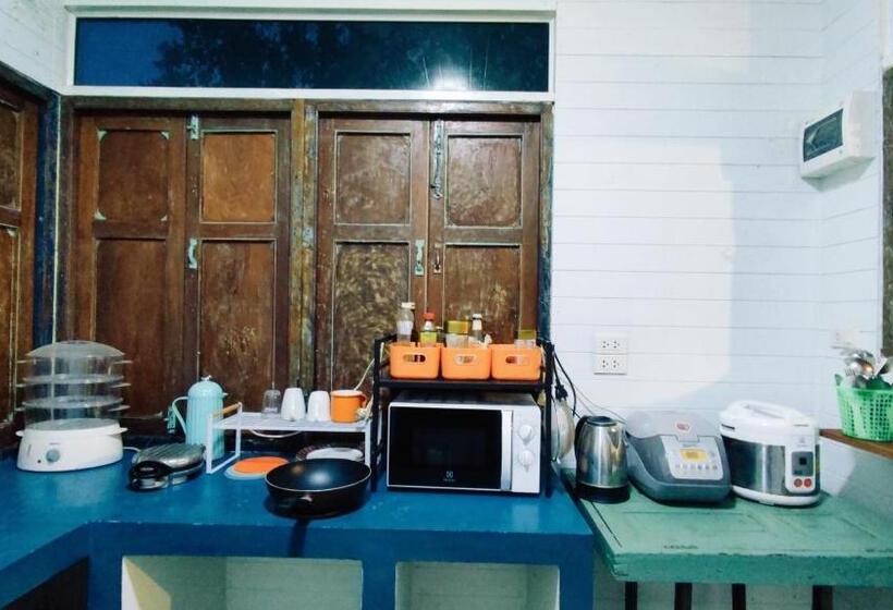 חדר בסיסי, Baan Laanta@lanta