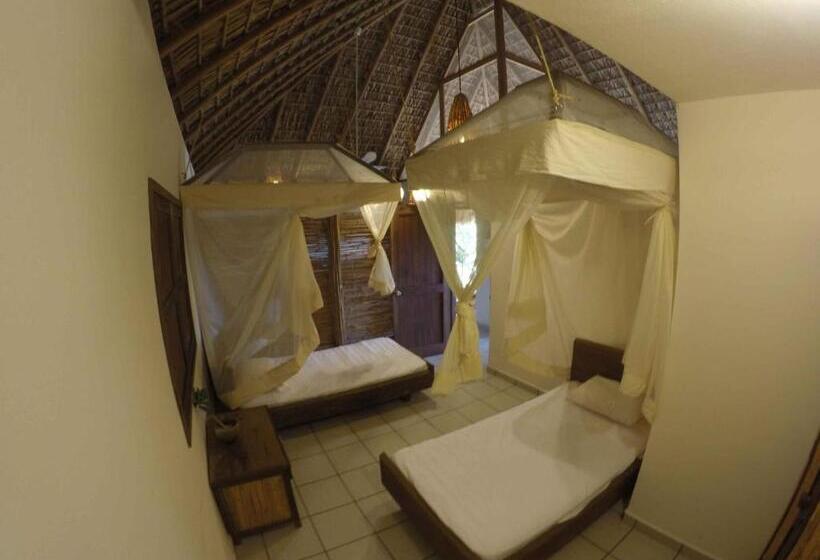 חדר סטנדרט לארבעה נוף לים, Casa Aditi