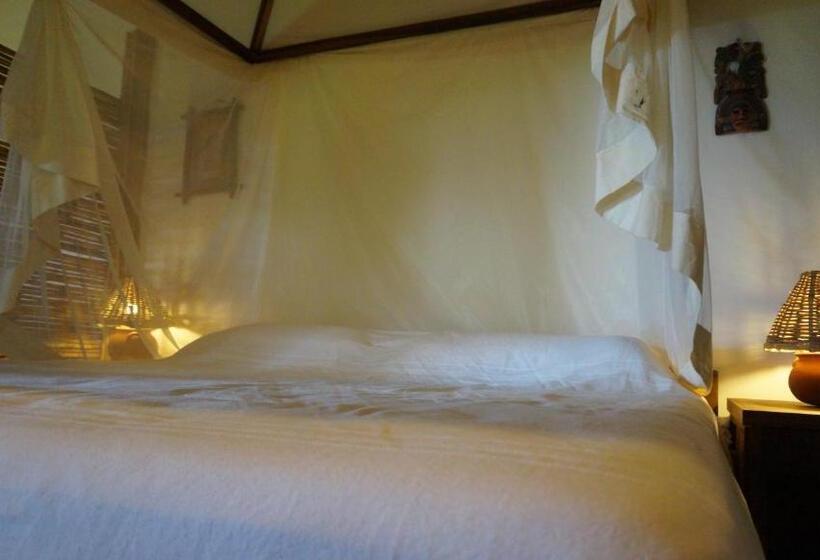 غرفة ديلوكس مطلّة علي البحر مزوَّدة بشُرفة, Casa Aditi