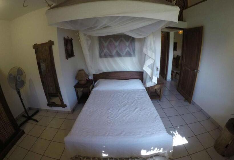 חדר סטנדרט לארבעה נוף לים, Casa Aditi