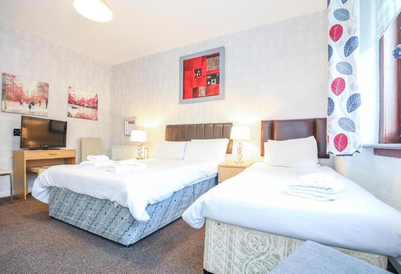 חדר סטנדרט לשלושה, Mystayinn Strathblane House