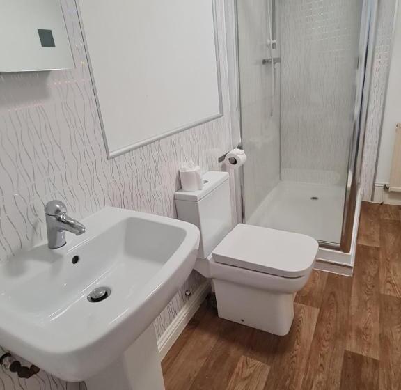 חדר אקונומי, Royal Marine Hotel Dunoon