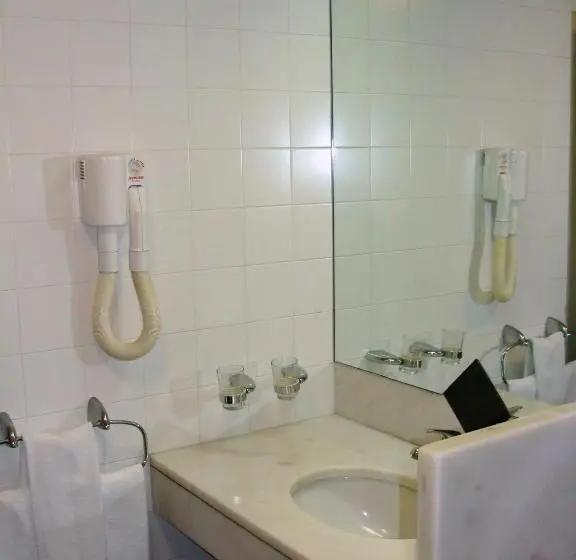 スタンダードスタジオ, Apartamentos Turisticos Avenue Park