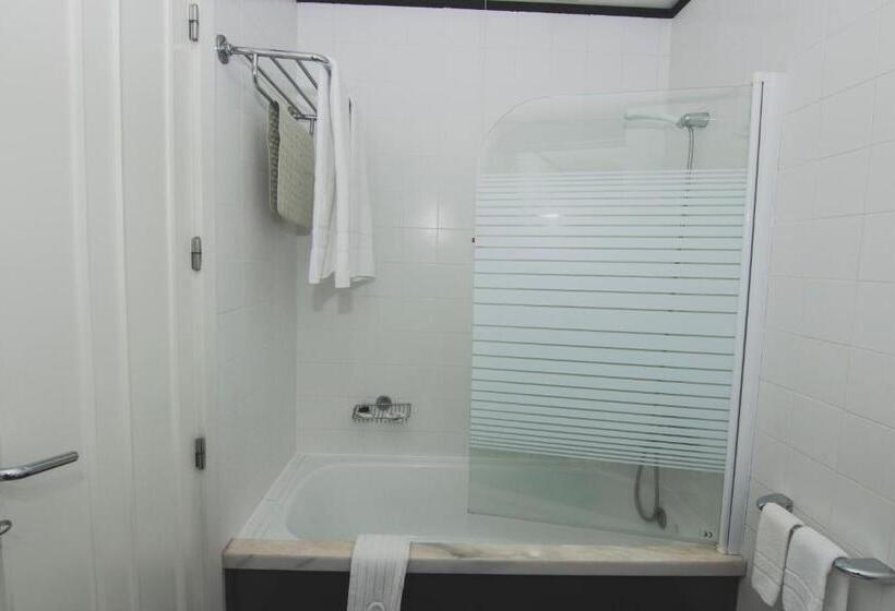 스탠다드 스튜디오, Apartamentos Turisticos Avenue Park