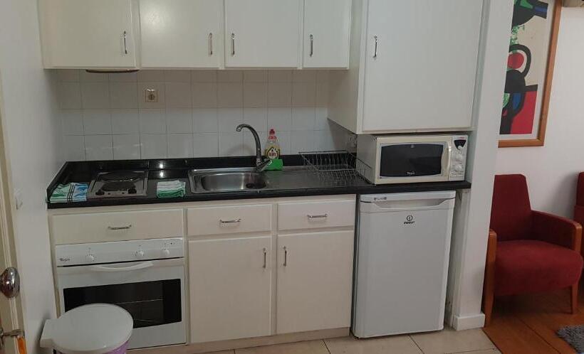 스탠다드 스튜디오, Apartamentos Turisticos Avenue Park