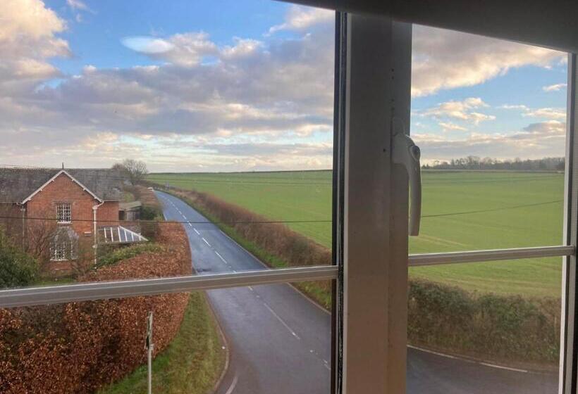 غرفة ديلوكس سرير كينج, Horton Inn