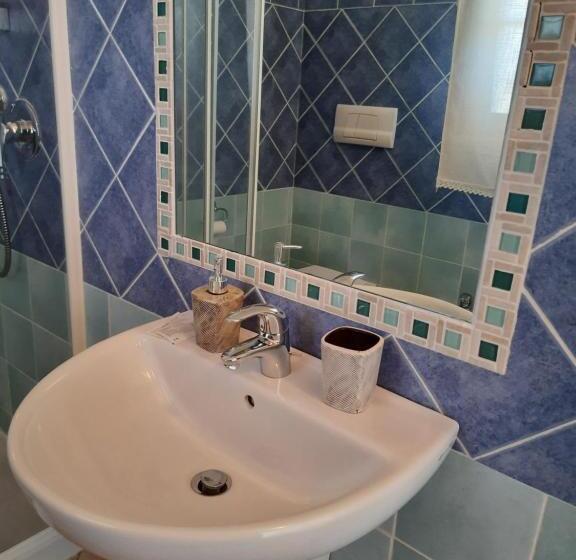 غرفة قياسية ثلاثية, Agriturismo Orvile