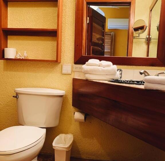 측면 바다 전망 스위트, Caye Casa