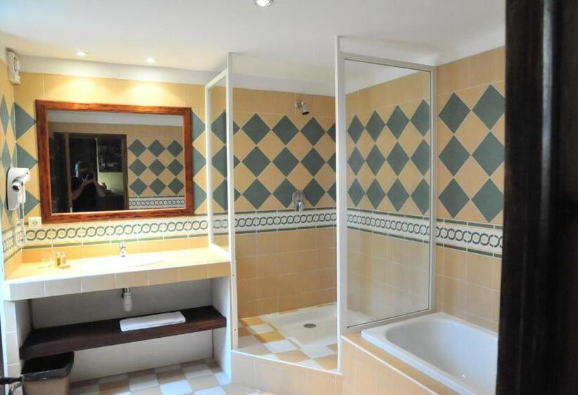 スイート（家族用）, Domaine Du Grand Malherbes