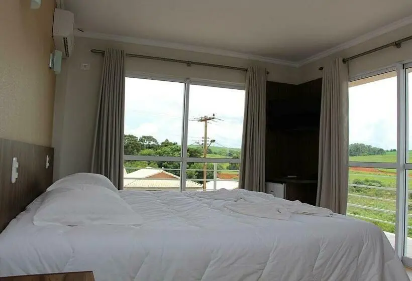 スタンダードトリプルルーム, Villa Das Termas Machadinho