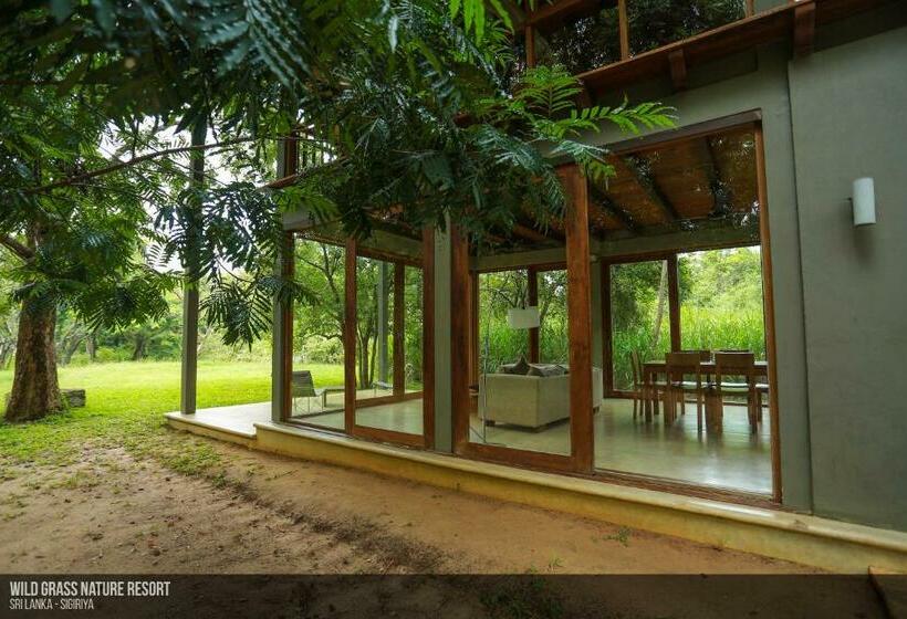 سوییت لوکس, Wild Grass Nature Resort